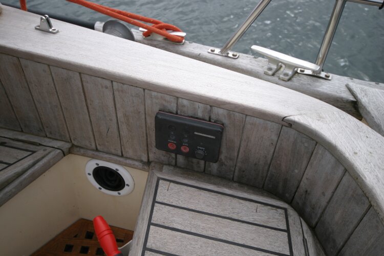 Bruce Roberts 34 Sailing Yachtfor sale Autohelm Controls - 