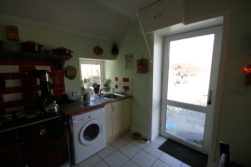 Western Isles Property -  House on the Isle of Lewisfor sale Main Entrance into Kitchen - 