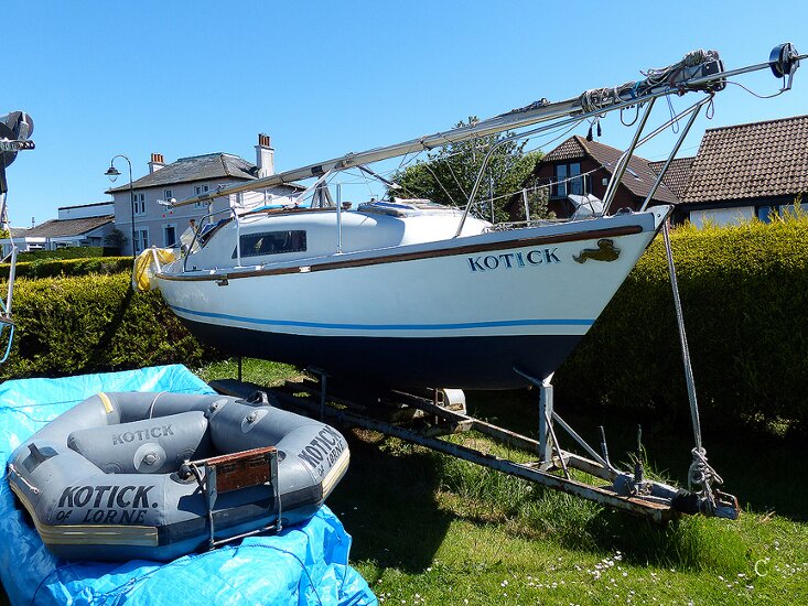 Seal 22 Mk 2for sale Boatyard view - Inflatable tender included