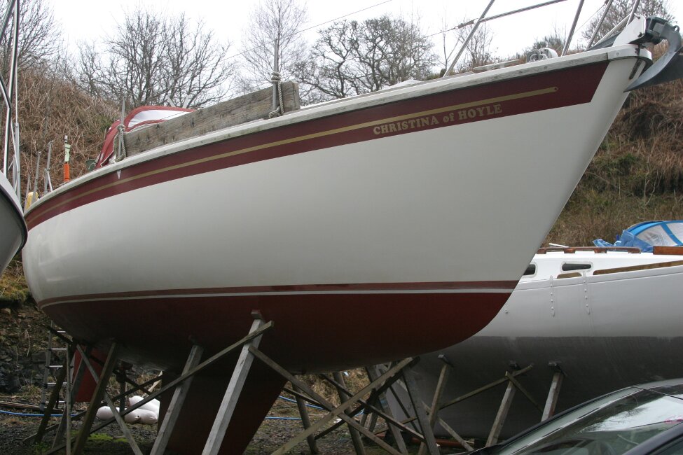 Westerly Corsair Mk 1for sale Winter in the boatyard - Starboard side
