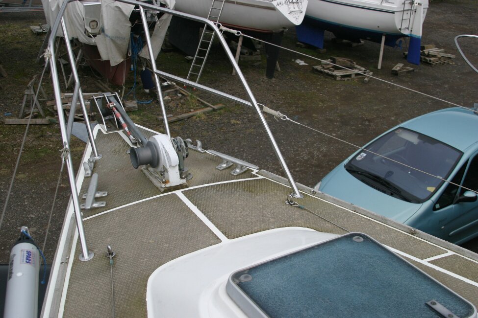 Westerly Corsair Mk 1for sale Foredeck - Approaching from port side
