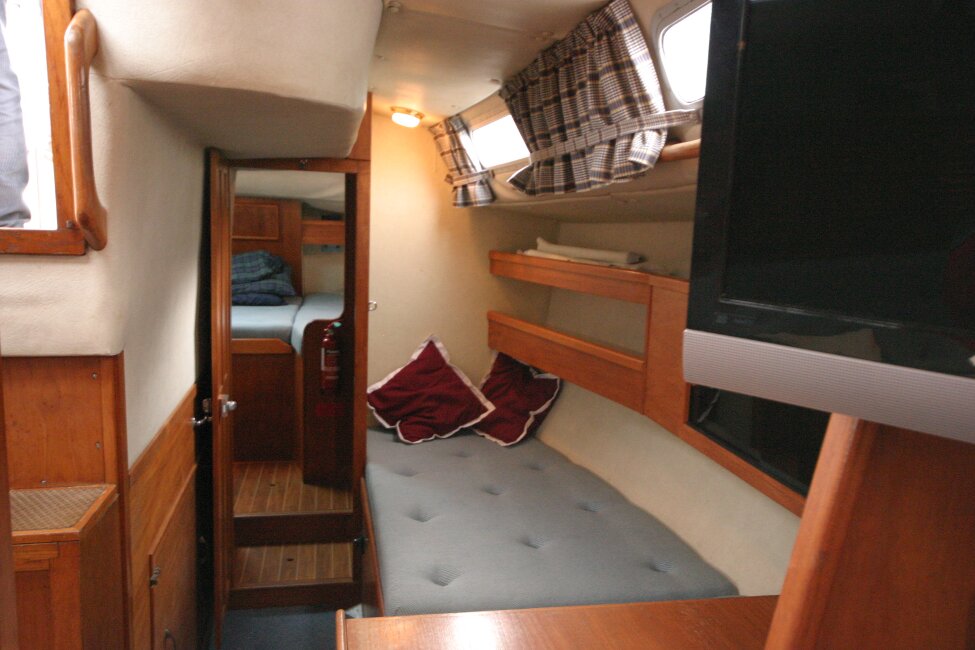 Westerly Corsair Mk 1for sale Looking towards aft cabin entrance  - Additional Single berth/seating