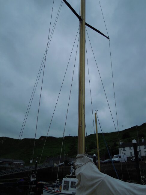 Wooden Classic 29 foot Bermudan Sloopfor sale Mast - Owner's photo