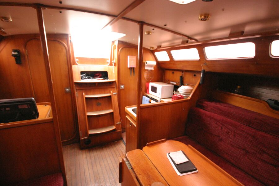 Jeanneau SunShine Regatta 38for sale Galley and companionway - From Dining area