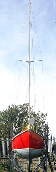Van de Stadt Pioneer 9for sale View from ahead - Showing mast and rigging
