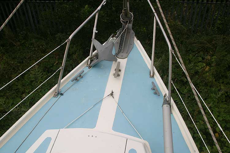Colvic Sailorfor sale Fore deck view - There are ample cleats available