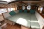 Catalac 8m The king size berth